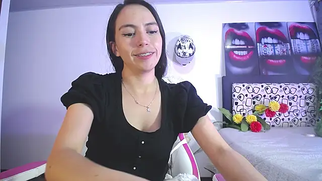 lika little0 online show from 05/06/26, 12:52
