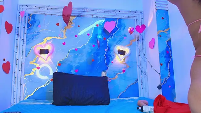 Snapshot of crystal_love08 chatting on 02/05/26, 07:18 crystal love08 online show from 02/05/26, 07:18