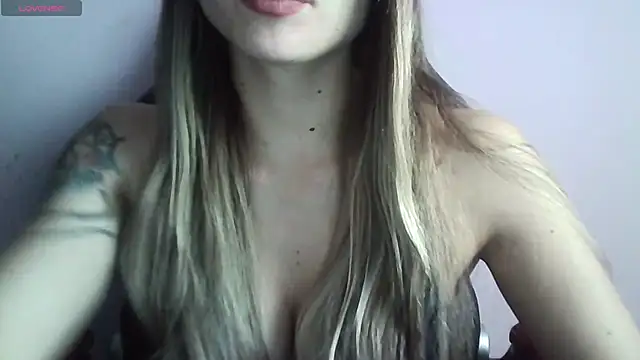 Snapshot of Tifanny_0a chatting on 06/01/26, 09:16 Tifanny 0a online show from 06/01/26, 09:16