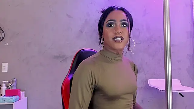 naomi  blair online show from 06/14/26, 03:08