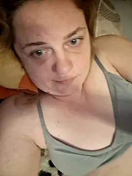 Snapshot of VitniKis chatting on 03/07/26, 06:49 VitniKis online show from 03/07/26, 06:49