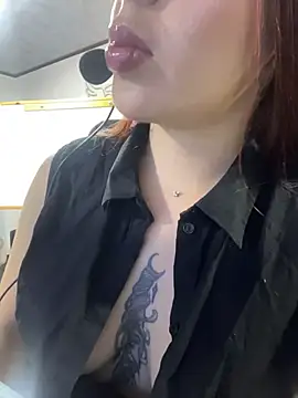 Sweet bellaa  online show from 04/30/26, 04:52