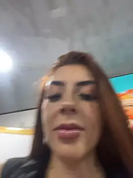Sweet bellaa  online show from 05/13/26, 04:21