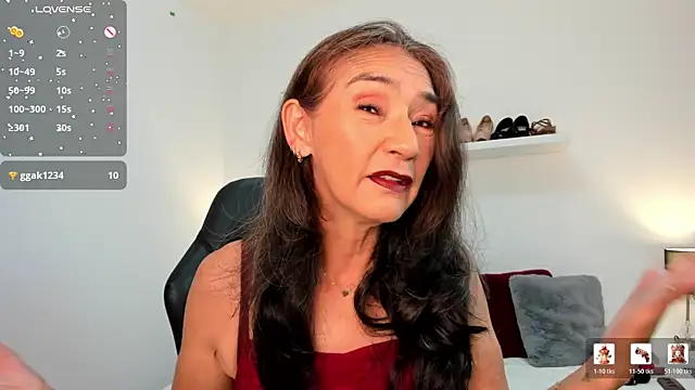 Emma Mendozaa online show from 05/08/26, 11:37