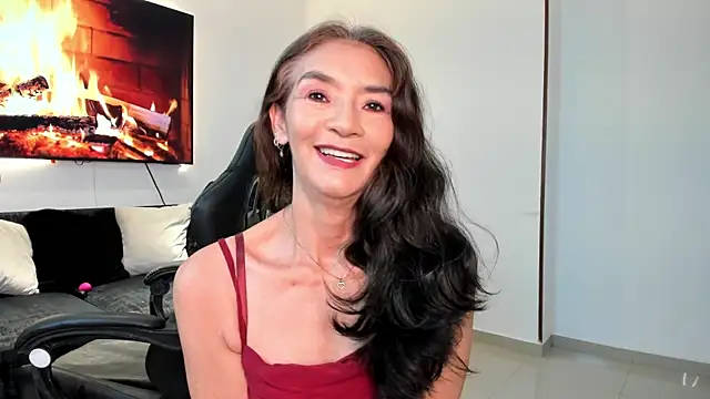 Emma Mendozaa online show from 06/25/26, 11:37