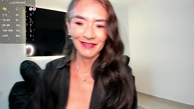 Emma Mendozaa online show from 06/30/26, 11:33