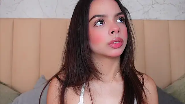 BambiRoses online show from 07/13/26, 04:15