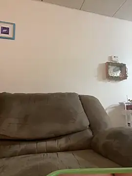 Snapshot of bbq-queen chatting on 02/10/26, 02:48 bbq-queen online show from 02/10/26, 02:48