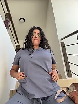 Ales Kitten Live online show from 04/02/26, 07:33