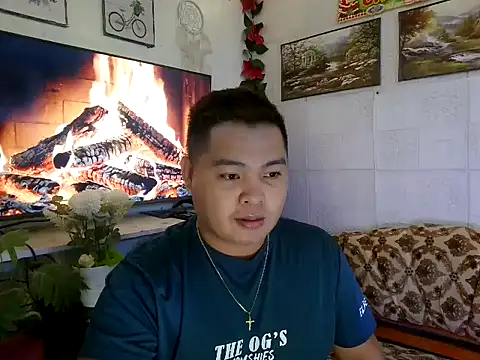 Snapshot of bigloadfox chatting on 02/20/26, 02:50 bigloadfox online show from 02/20/26, 02:50