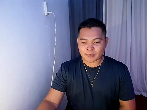 Snapshot of bigloadfox chatting on 03/21/26, 03:44 bigloadfox online show from 03/21/26, 03:44