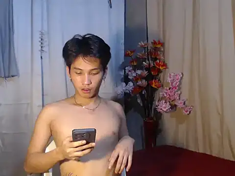 Snapshot of Baby_Aries69 chatting on 04/01/26, 02:47 Baby Aries69 online show from 04/01/26, 02:47
