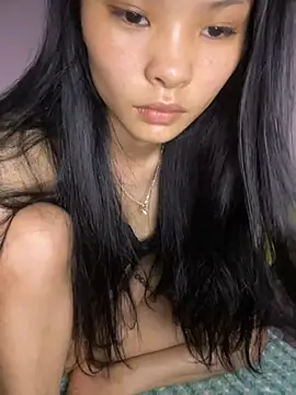 Snapshot of siting00 chatting on 03/04/26, 08:20 siting00 online show from 03/04/26, 08:20