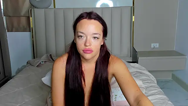 stellaa quenn online show from 06/10/26, 12:22