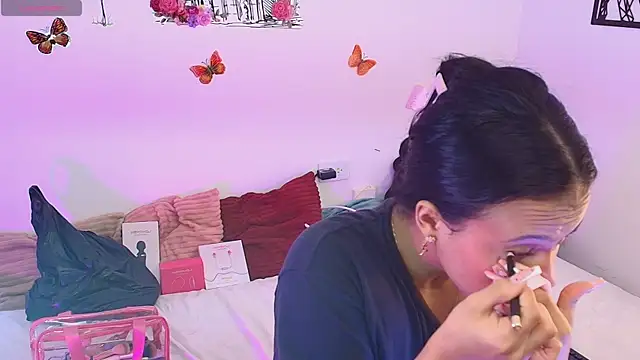 Kristin    online show from 02/28/26, 02:56