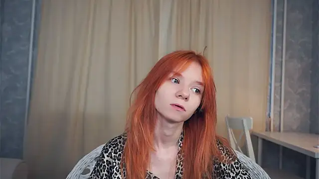 Snapshot of TarynPalek chatting on 02/12/26, 06:30 TarynPalek online show from 02/12/26, 06:30