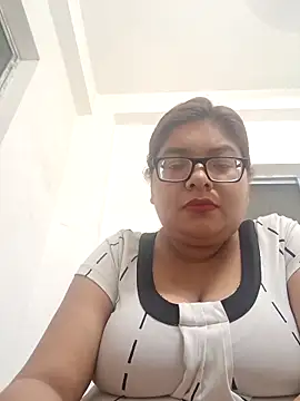 Snapshot of Elie_Hallway chatting on 03/11/26, 06:47 Elie Hallway online show from 03/11/26, 06:47