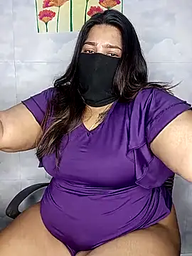 Snapshot of Cute_G chatting on 03/22/26, 07:17 Cute G online show from 03/22/26, 07:17