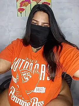 Snapshot of Cute_G chatting on 05/16/26, 07:23 Cute G online show from 05/16/26, 07:23
