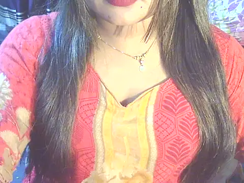 Snapshot of Nusrat_Faria chatting on 03/05/26, 08:38 Nusrat Faria online show from 03/05/26, 08:38