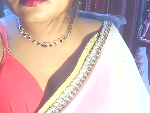 Nusrat Faria online show from 04/22/26, 08:32