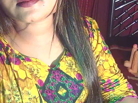 Nusrat Faria online show from 05/10/26, 06:13