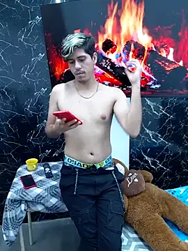 Snapshot of Riquid-sexual chatting on 03/18/26, 08:12 Riquid-sexual online show from 03/18/26, 08:12