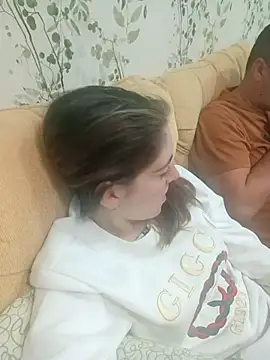 laparejaideal08 online show from 03/18/26, 09:18