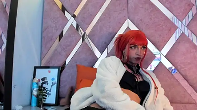 MeghanQueen   online show from 05/09/26, 05:34