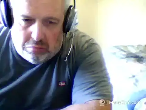 Snapshot of swichcassanesi chatting on 05/22/26, 12:44 swichcassanesi online show from 05/22/26, 12:44