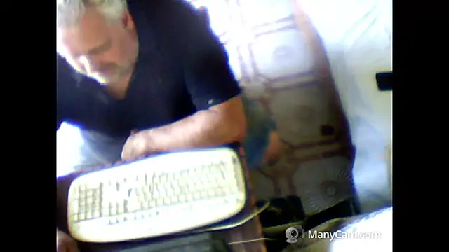 Snapshot of swichcassanesi chatting on 06/27/26, 01:17 swichcassanesi online show from 06/27/26, 01:17