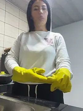 Snapshot of Tammy8 chatting on 03/17/26, 05:49 Tammy8 online show from 03/17/26, 05:49