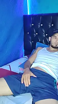 Snapshot of junior_men22 chatting on 02/04/26, 12:55 junior men22 online show from 02/04/26, 12:55