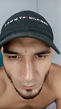 Snapshot of junior_men22 chatting on 03/16/26, 01:04 junior men22 online show from 03/16/26, 01:04