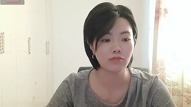 Nikishine online show from 06/17/26, 07:44