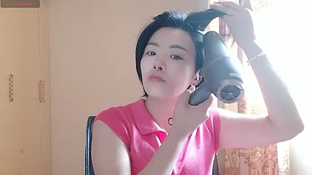 Snapshot of Nikishine chatting on 06/19/26, 03:11 Nikishine online show from 06/19/26, 03:11