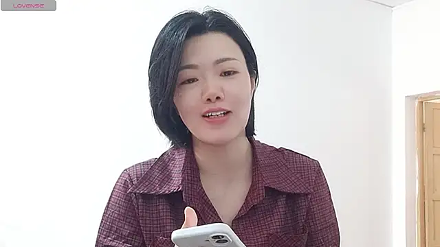 Snapshot of Nikishine chatting on 07/29/26, 03:15 Nikishine online show from 07/29/26, 03:15