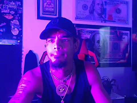 Snapshot of merka33 chatting on 02/10/26, 02:37 merka33 online show from 02/10/26, 02:37