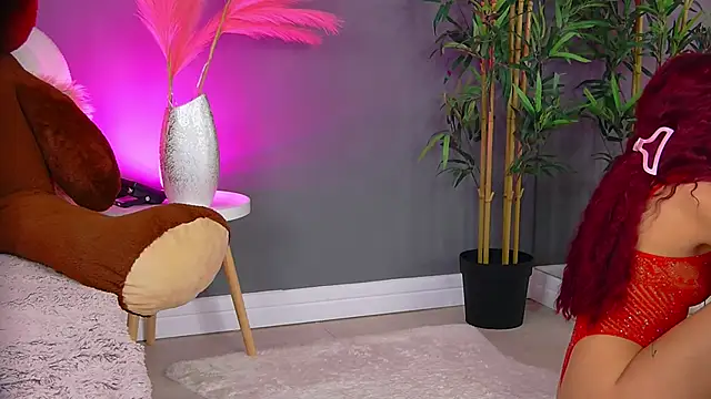 CrystalRedd online show from 05/05/26, 05:15