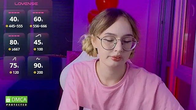 Snapshot of AdeLuna chatting on 02/12/26, 05:52 AdeLuna online show from 02/12/26, 05:52