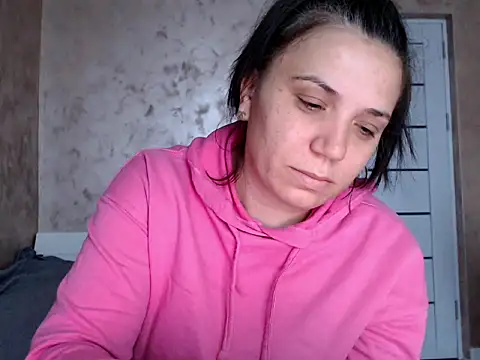 LorraGrey online show from 04/30/26, 06:31
