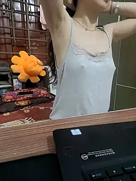 NinaKey online show from 06/11/26, 03:32