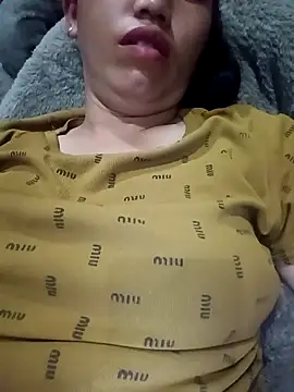 hot-luna- online show from 05/07/26, 08:58