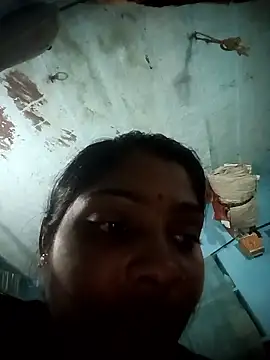 Hotty raghni online show from 02/14/26, 03:09