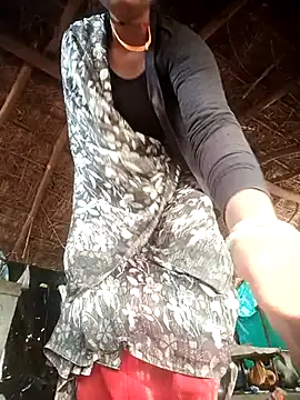 Hotty raghni online show from 02/28/26, 02:34