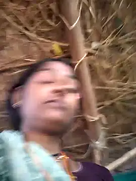 Hotty raghni online show from 03/10/26, 02:16