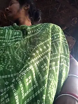 Hotty raghni online show from 03/14/26, 02:17