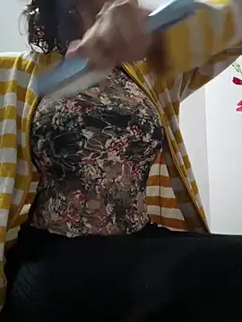 Snapshot of SANA-STRIP chatting on 02/06/26, 10:24 SANA-STRIP online show from 02/06/26, 10:24