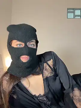 Snapshot of la_mora69 chatting on 03/31/26, 11:43 la mora69 online show from 03/31/26, 11:43