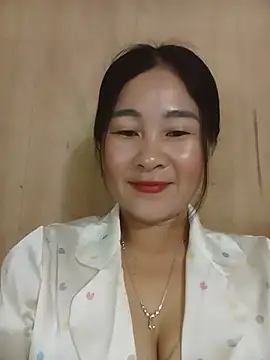 Snapshot of Dunk-namic chatting on 05/20/26, 02:07 Dunk-namic online show from 05/20/26, 02:07